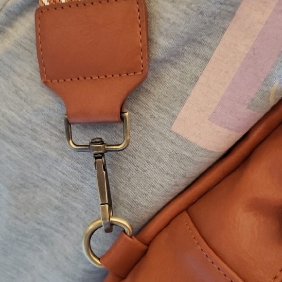 Brown Vegan Leather Crossbody Bag with Patterned Guitar Strap NWOT - Picture 6 of 11